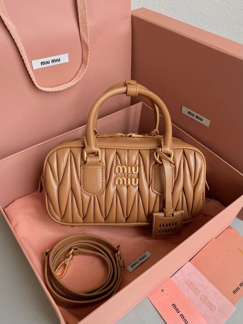 Sac caramel