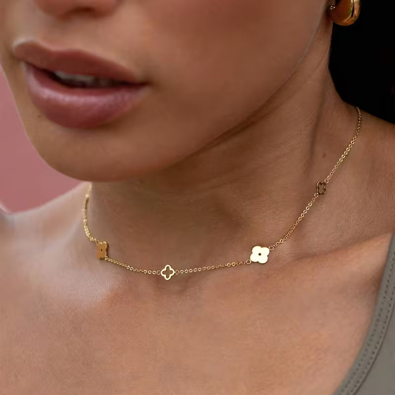 COLLIER