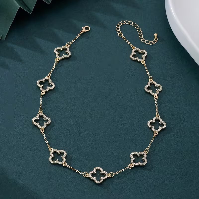 COLLIER